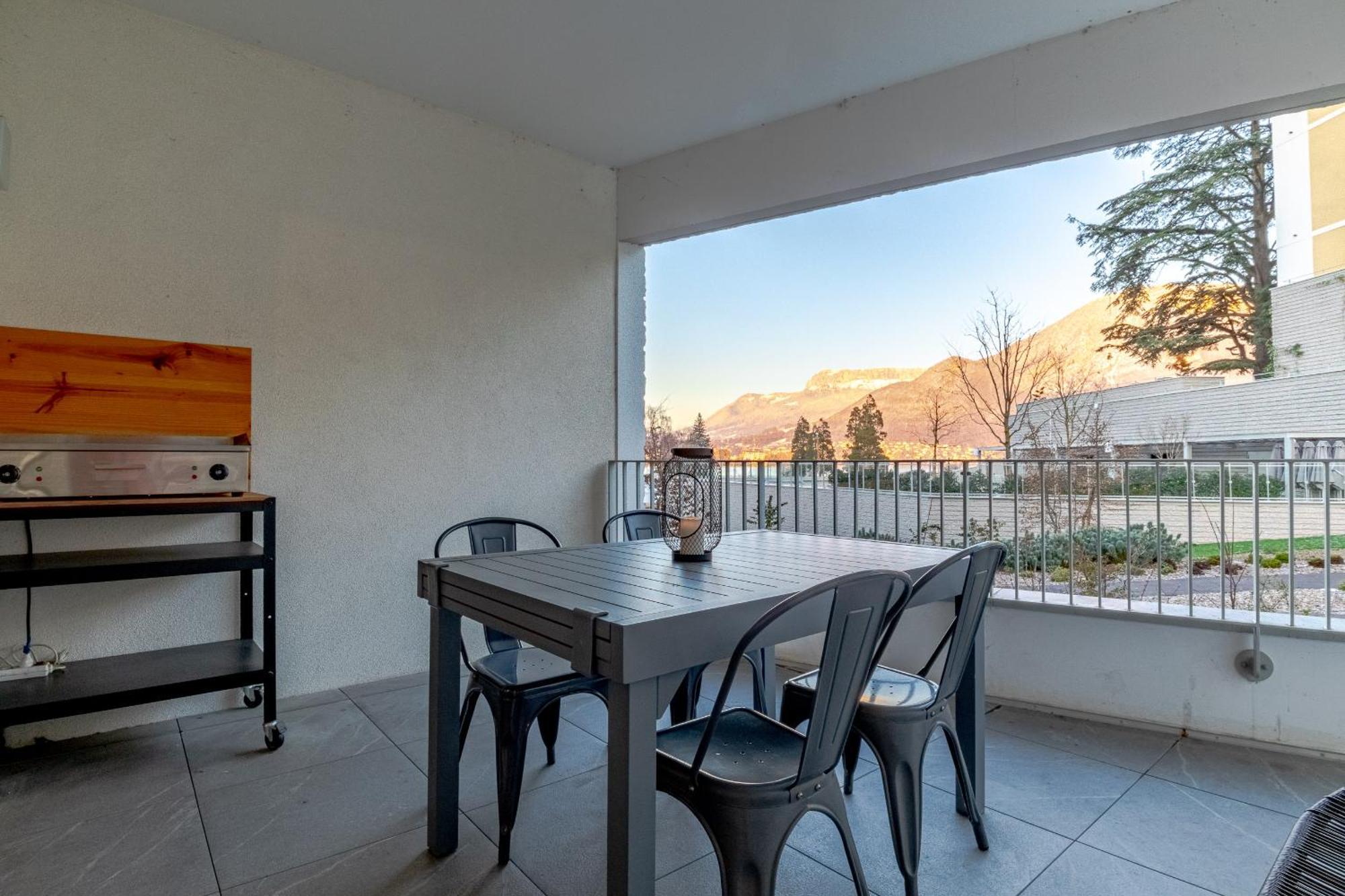 Reflet Du Veyrier 4 Etoiles - Proche Lac & Vieille Ville, Garage Prive, Secteur Recherche Annecy Exterior foto