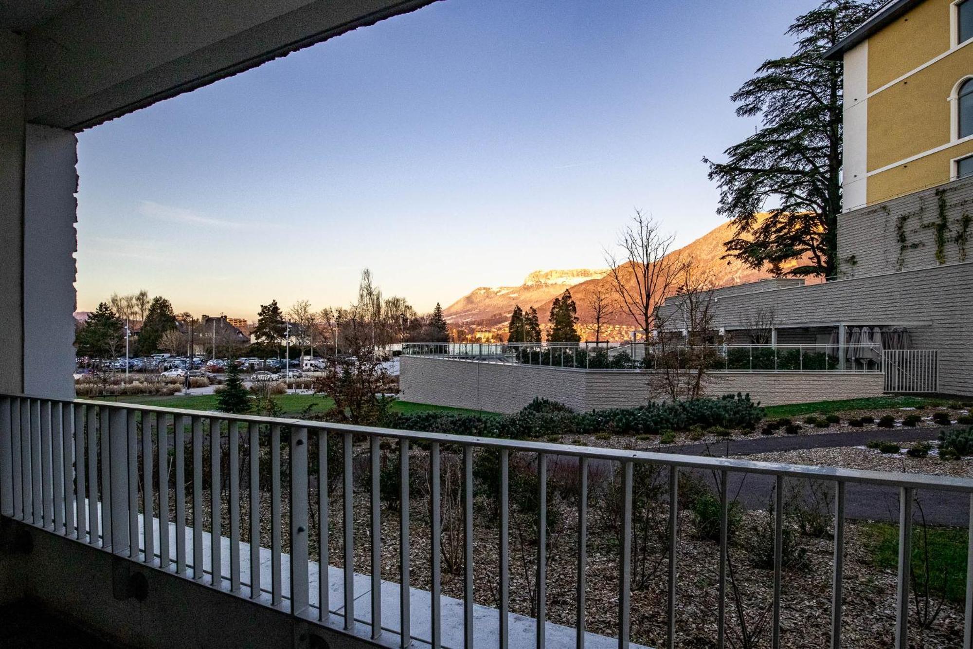 Reflet Du Veyrier 4 Etoiles - Proche Lac & Vieille Ville, Garage Prive, Secteur Recherche Annecy Exterior foto